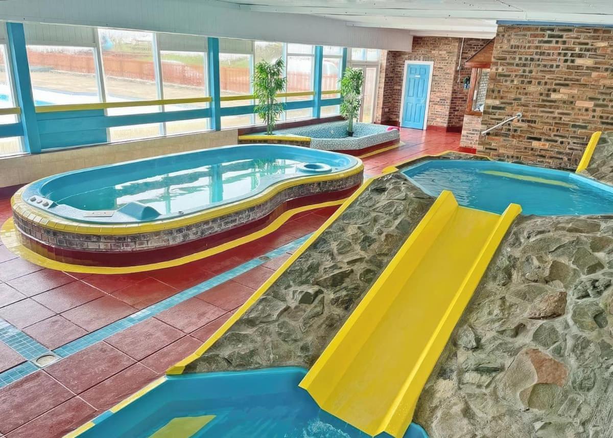 Burrowhead Holiday Village Isle of Whithorn Экстерьер фото